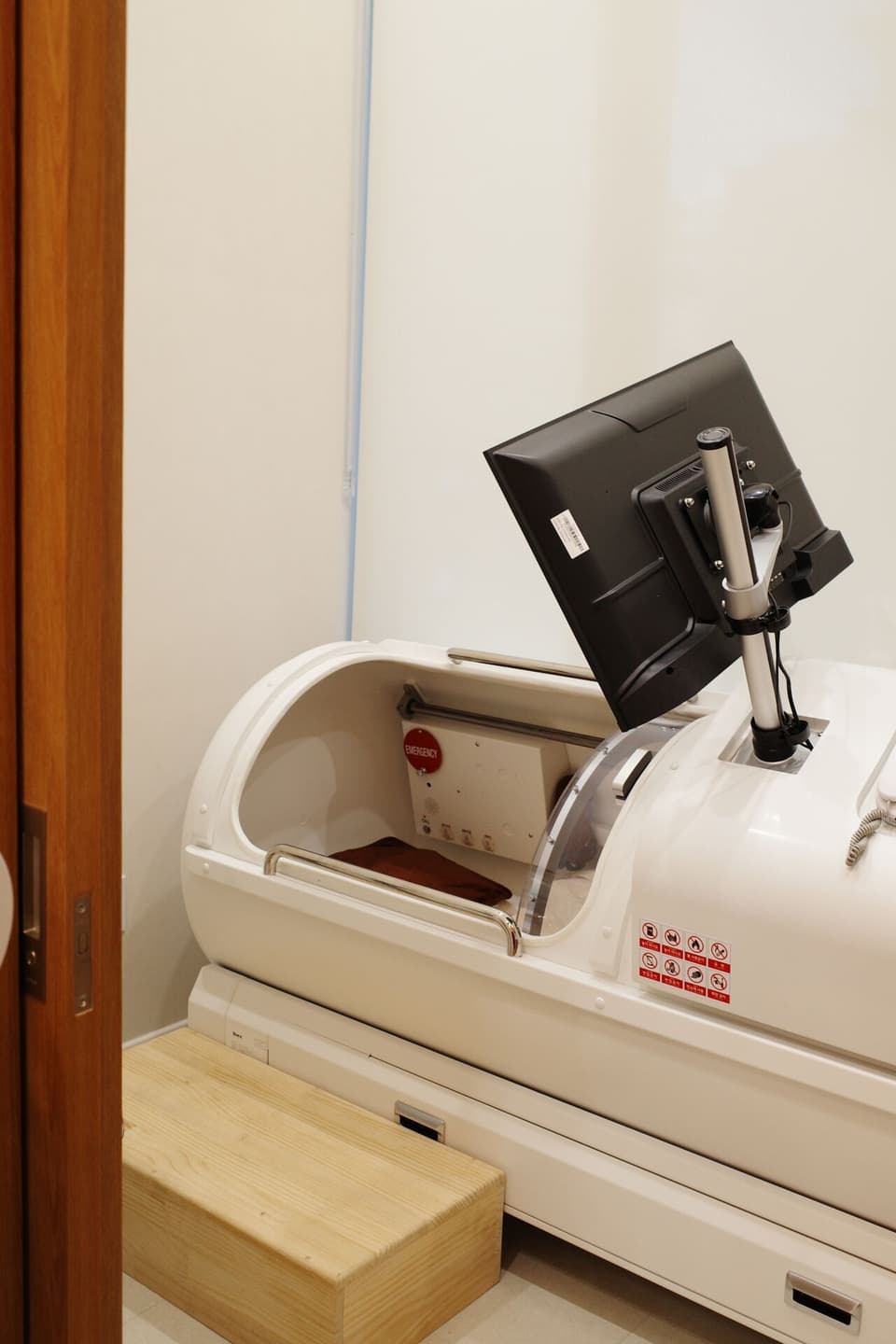 THE BEIGE CLINIC image 9