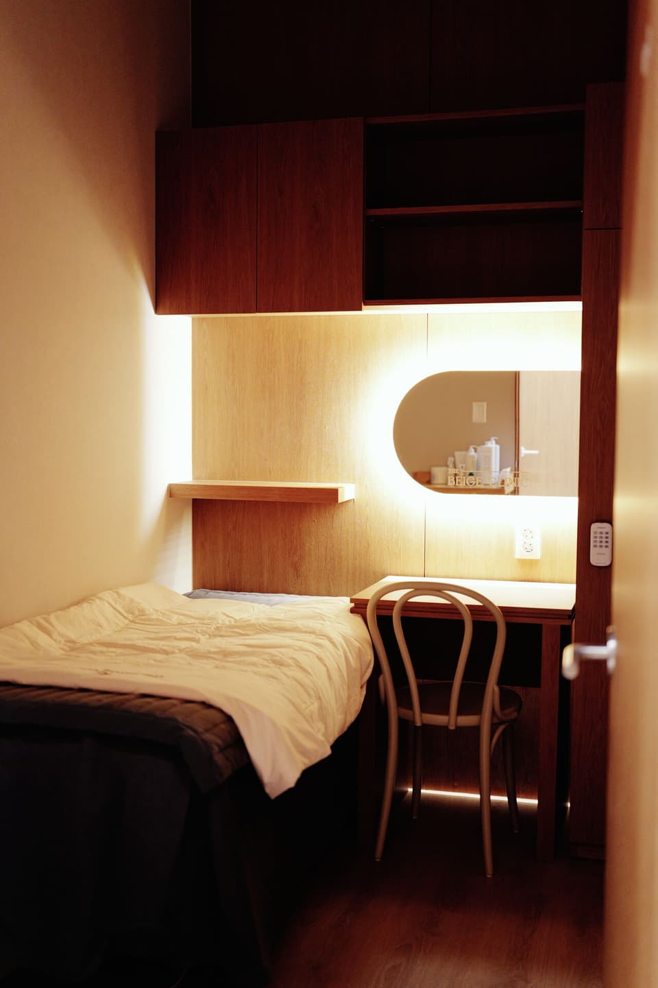 THE BEIGE CLINIC image 7